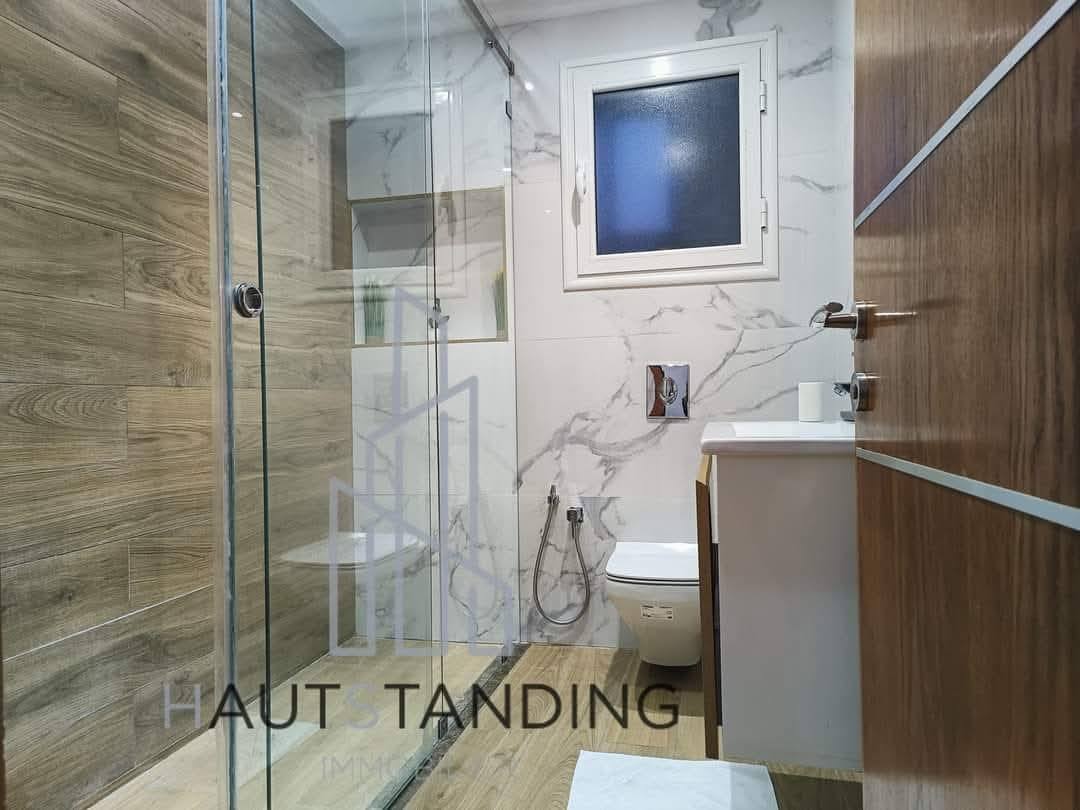 A louer Luxueux Appartement S+3 richement meublé à Sousse