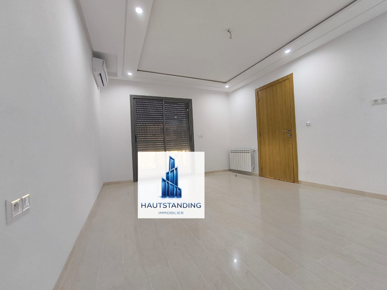 Un luxueux appartement S+2 neuf à louer à Sousse